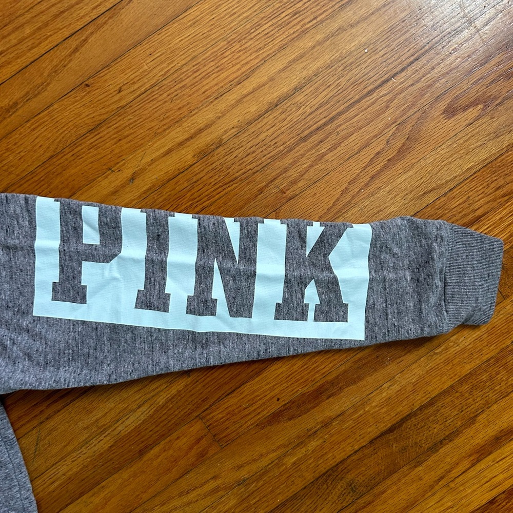 VS PINK Grey Half zip Pullover‎ Size M - Picture 4 of 7